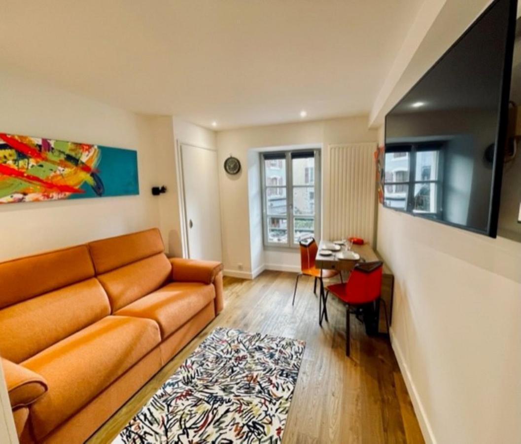 Apartamento Ben Nevis Charming Studio In The Heart Of The Lively Life Of The Pre Carre Annecy Exterior foto